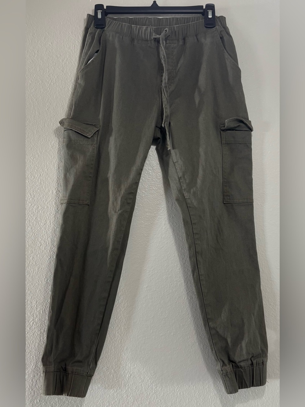 Forest green cargo pants